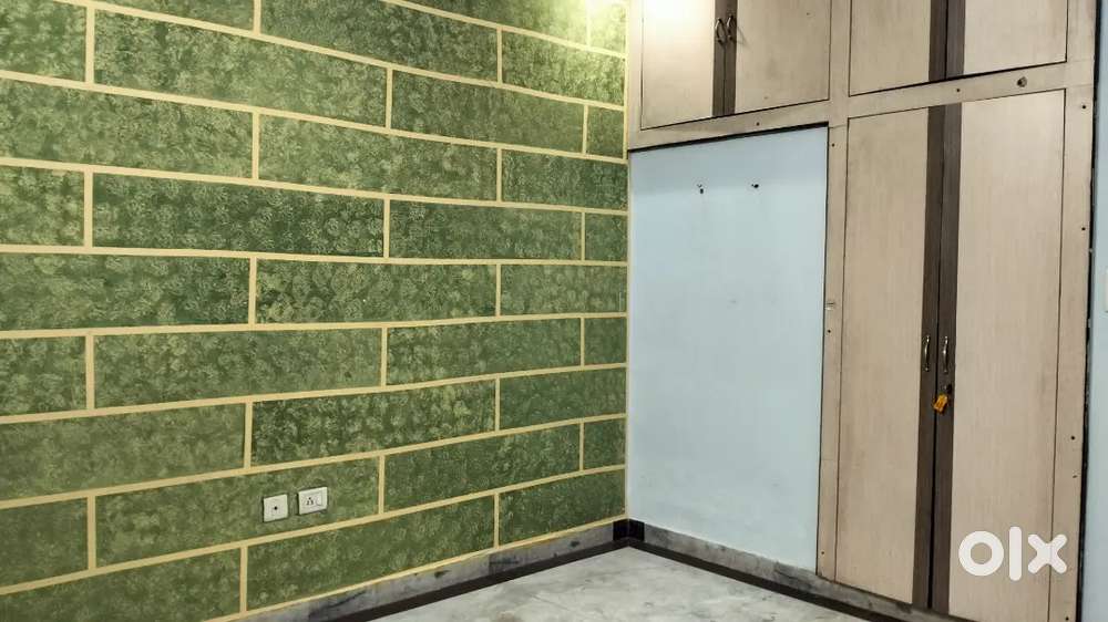 2 Bhk Semi Furnished Flat Near Akshardham Temple