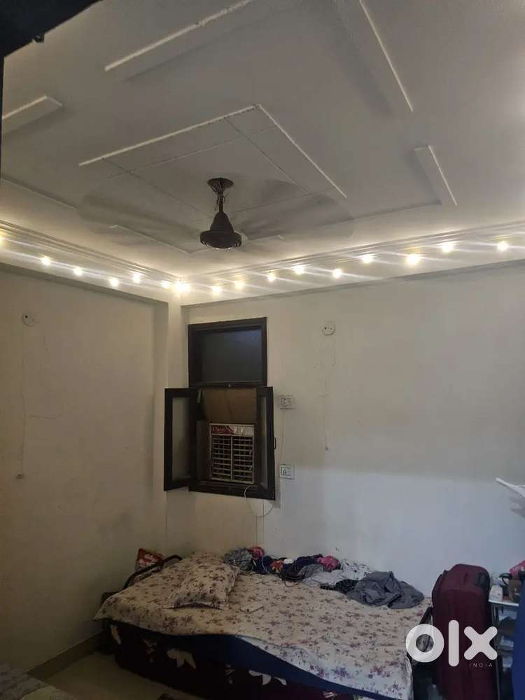 3 Bhk 1st floor with Bike parking, Lift