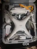 DJI PHANTOM 4 PRO + DRONE GOOD CONDITION