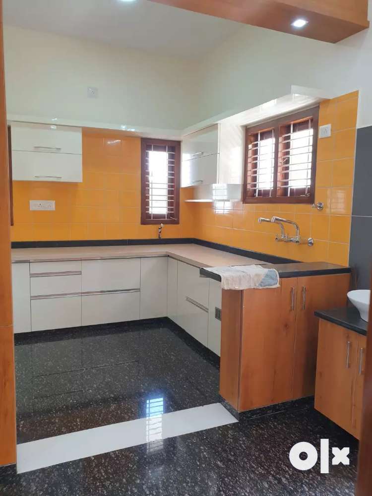 Brand New Indipendent House For Rent 60×40