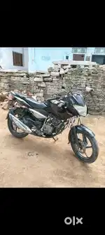 New gadi le liya hai is liye sell karni hai
