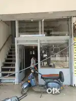Shop Available On Lease At New Market