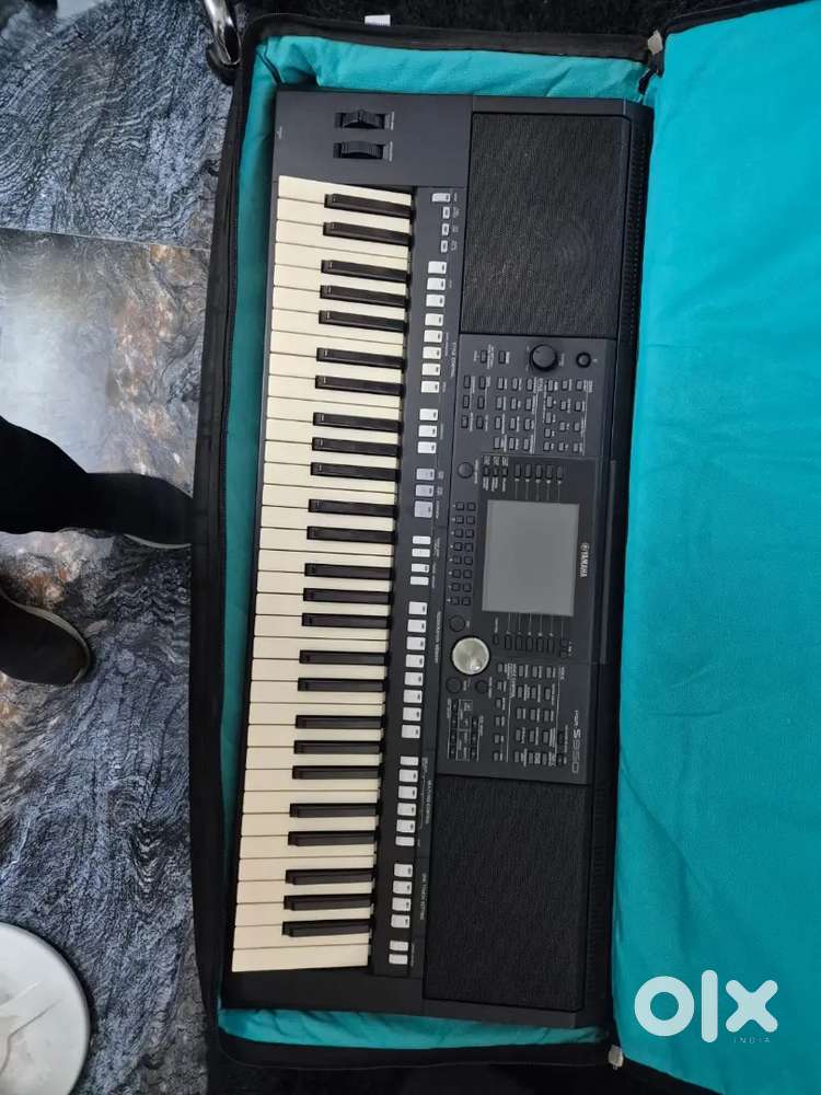Yamaha keyboard for sale