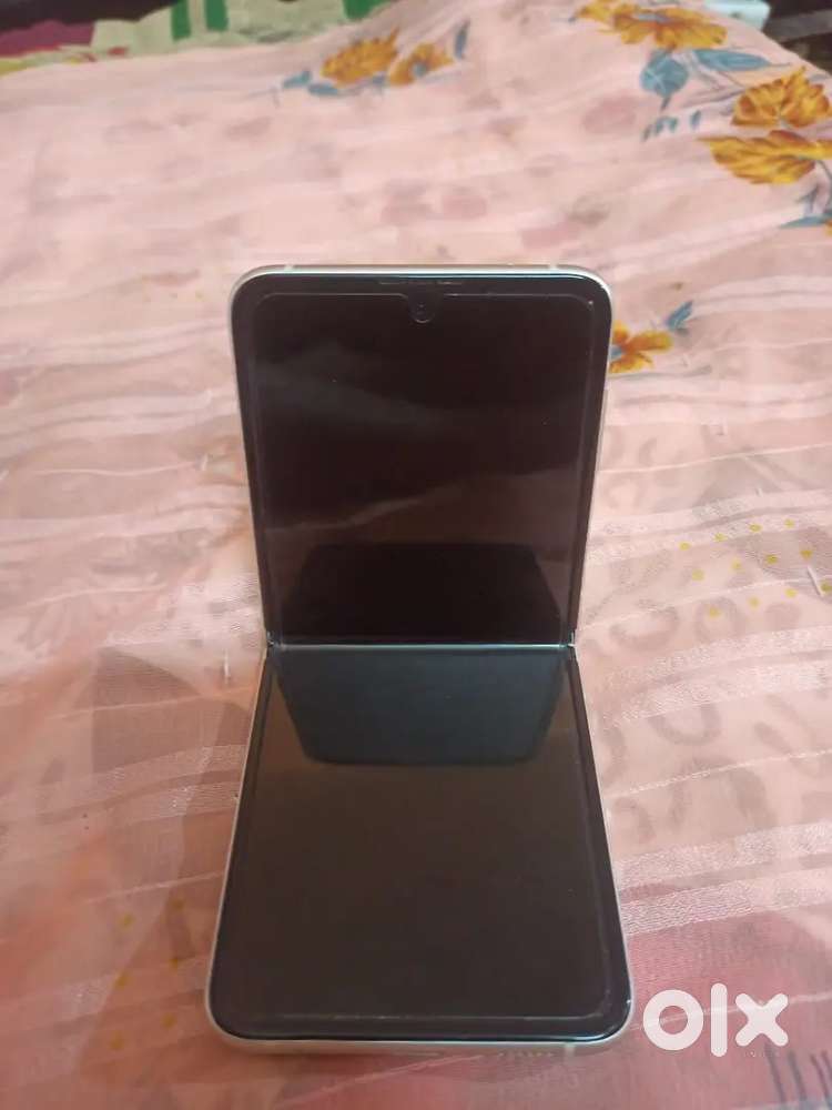 Galaxy z flip 3