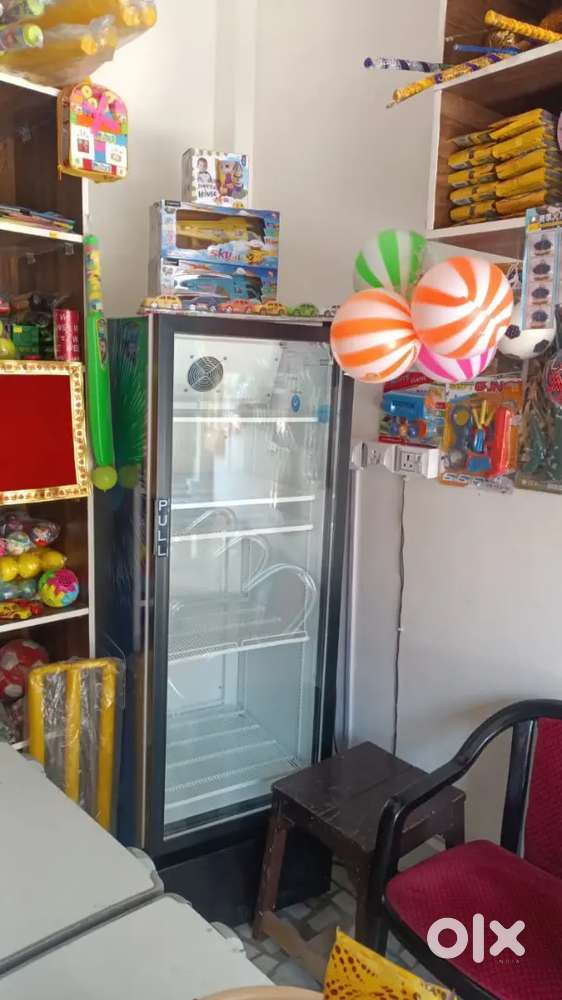 Frigo Glass 370L Cold Drink Display Fridge  Excellent Condition