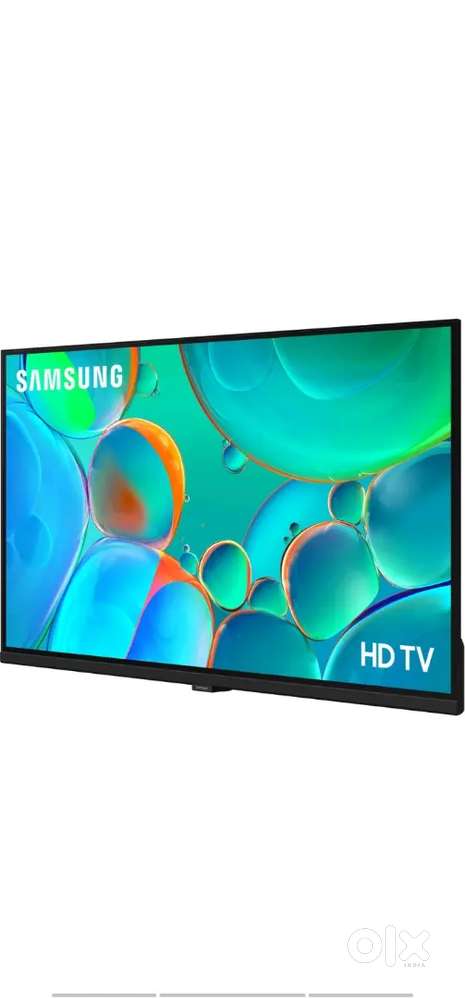 Brend. New 32 nich smart tv  arjant sell