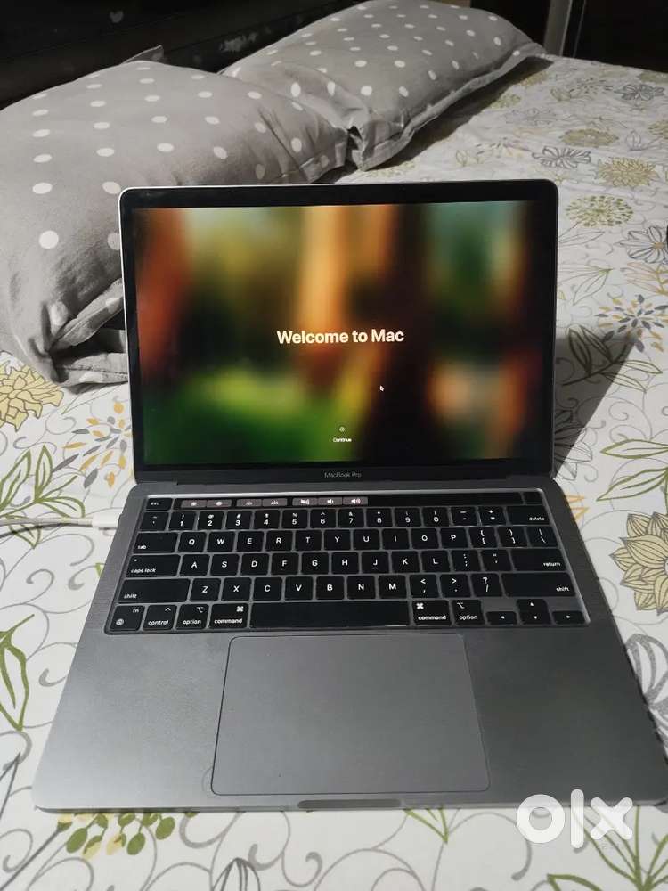 Macbook Pro 2022 M2 13