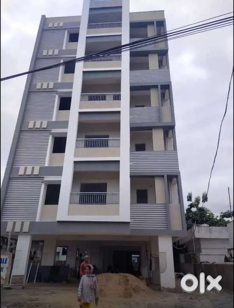 Near pendurti railway station. rythubazar & police station beside road