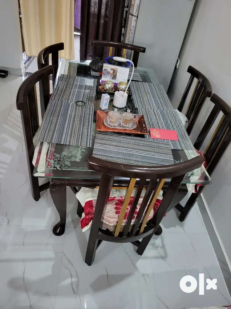 6 seater dining table set 10 mm thik toffend glass top