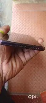 Vivo v29e 5g 8gb 256gb display glass and back door broken