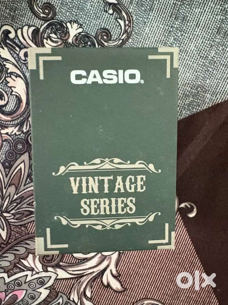 A Casio watch not use warranty 6 month Casio original unisex watch