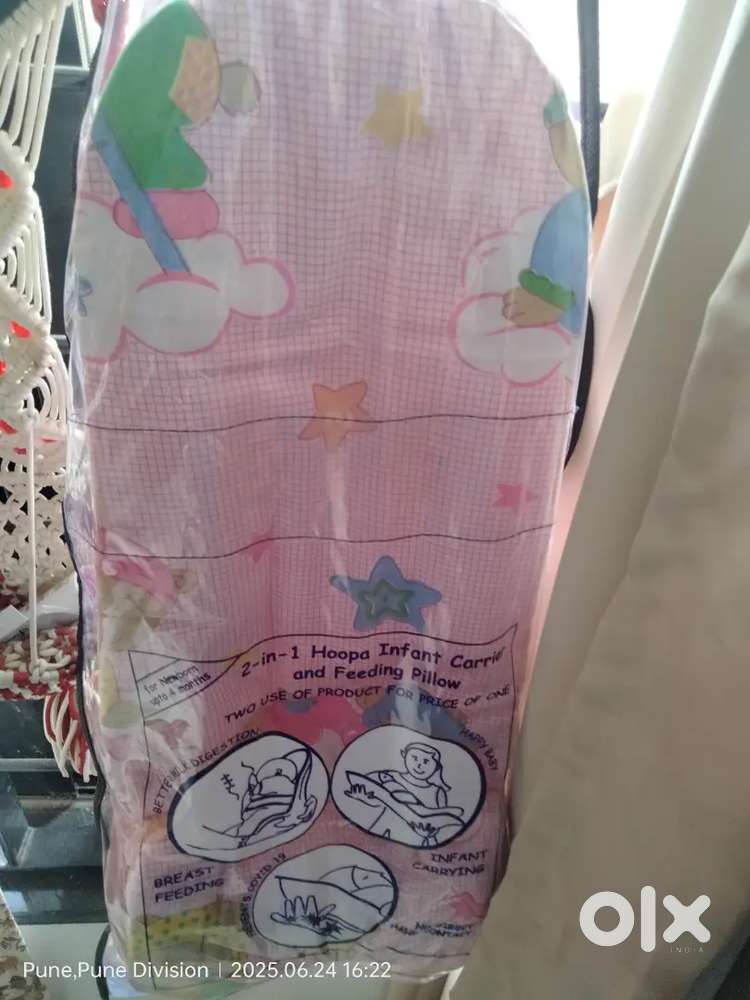 Baby carrier/ holder