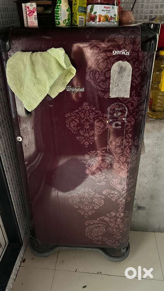 Whirlpool Refrigerator Whirlpool genius 185 litres