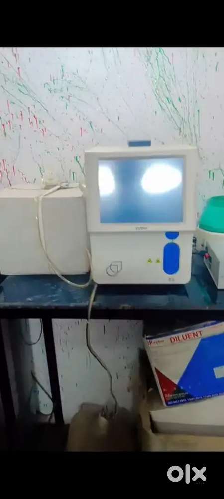 Sale for lab 9 mnth old cell counter mixer fridge biochemistry