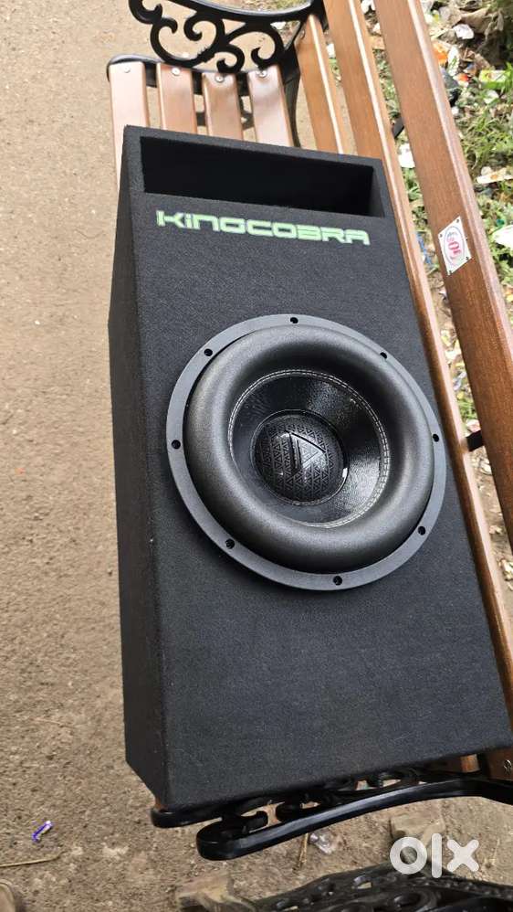 Car speakers with1year  waranty .2month use