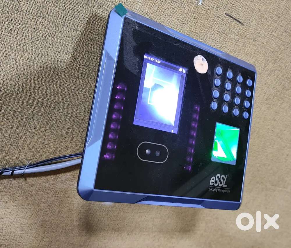 Finger print log entry mechine For employees