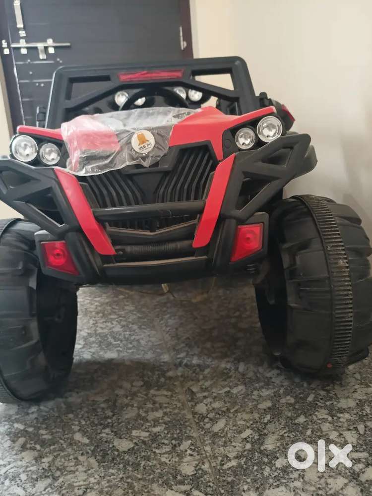 Kids battery car
