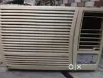 Purani ac ke kharidar.