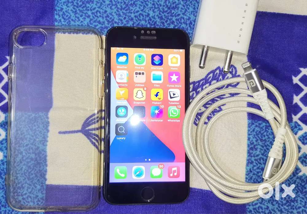 Iphone 7 jet black (64 gb)