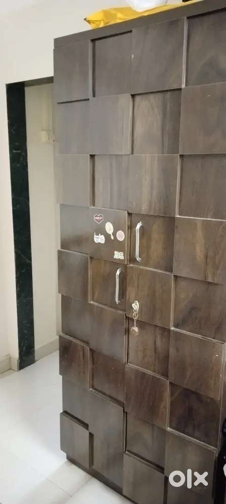 Excellent Wardrobe, Side Bench & Storage box for urgent sale