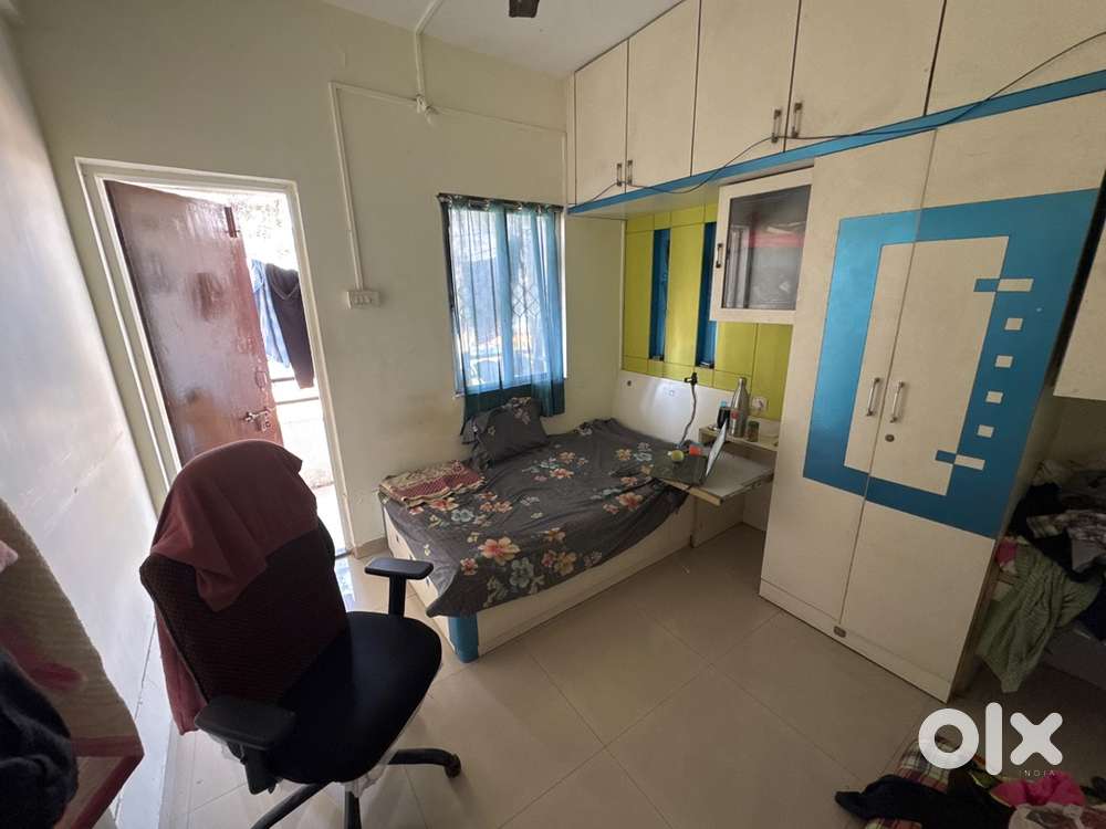 1 room available in 2bhk  Furnished