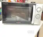 microwave oven