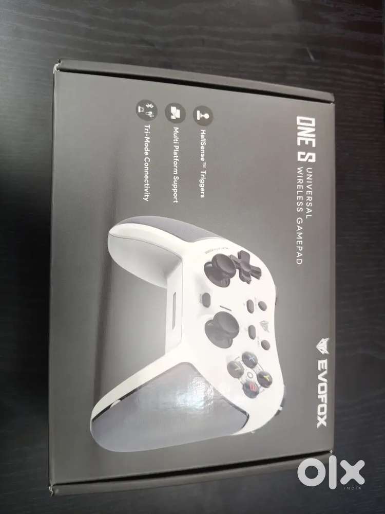 Evofox White Controller one S
