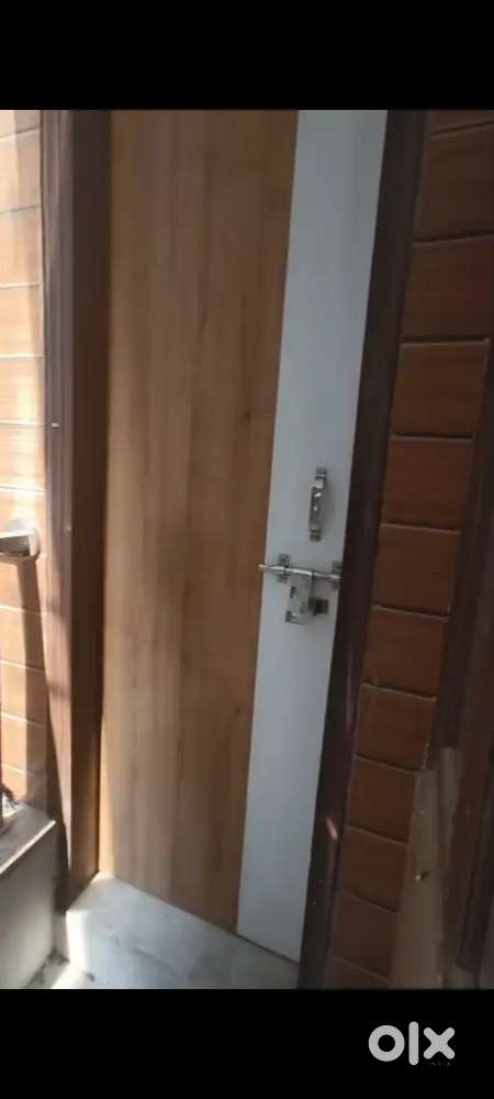 Flat available on rent