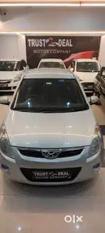 Hyundai i20 1.2 Sportz (O), 2011, Petrol