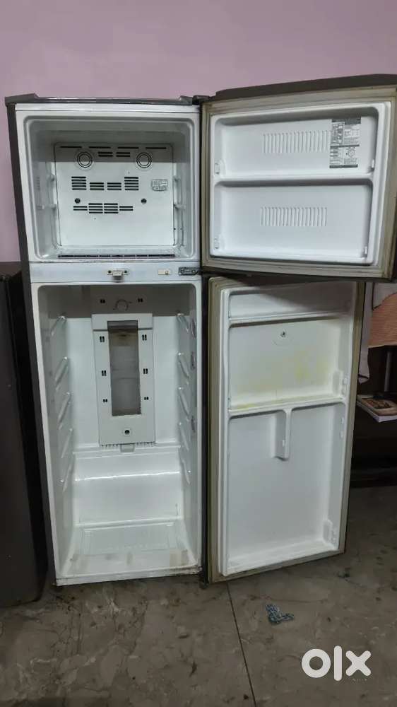 LG DOUBLE DOOR FRIDGE