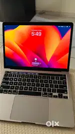 Apple Macbook Pro 2020 Model 13.3 inch core i 5 16gb 512gb SSD