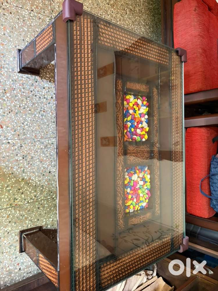 Moden Tea Table for Sale