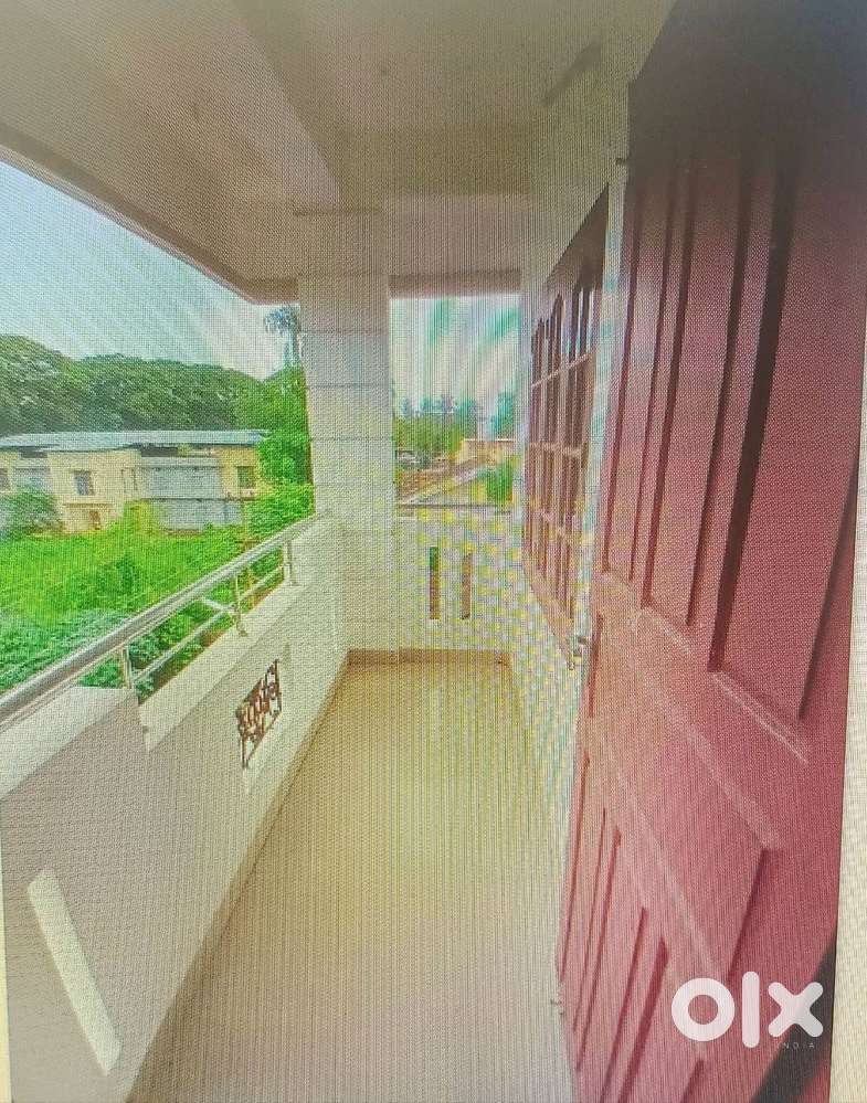 Semi furnished upstairs for rent, Thrissur town..