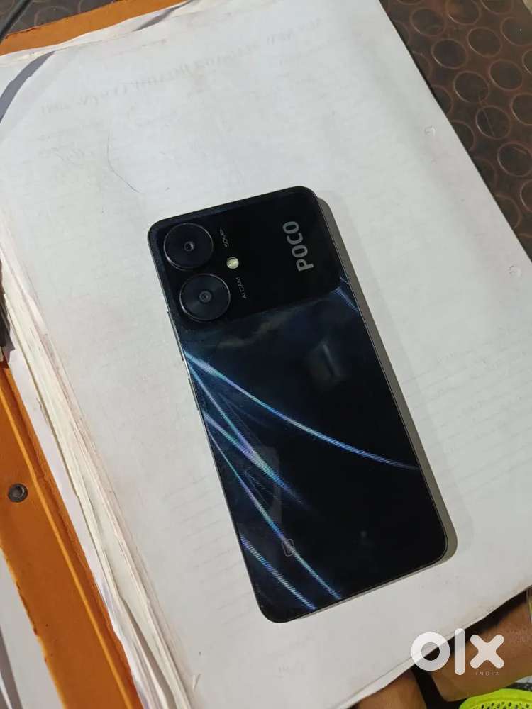 I sell my old phone . Phone processor is 8 gb ram and 128 rom . Pocom6