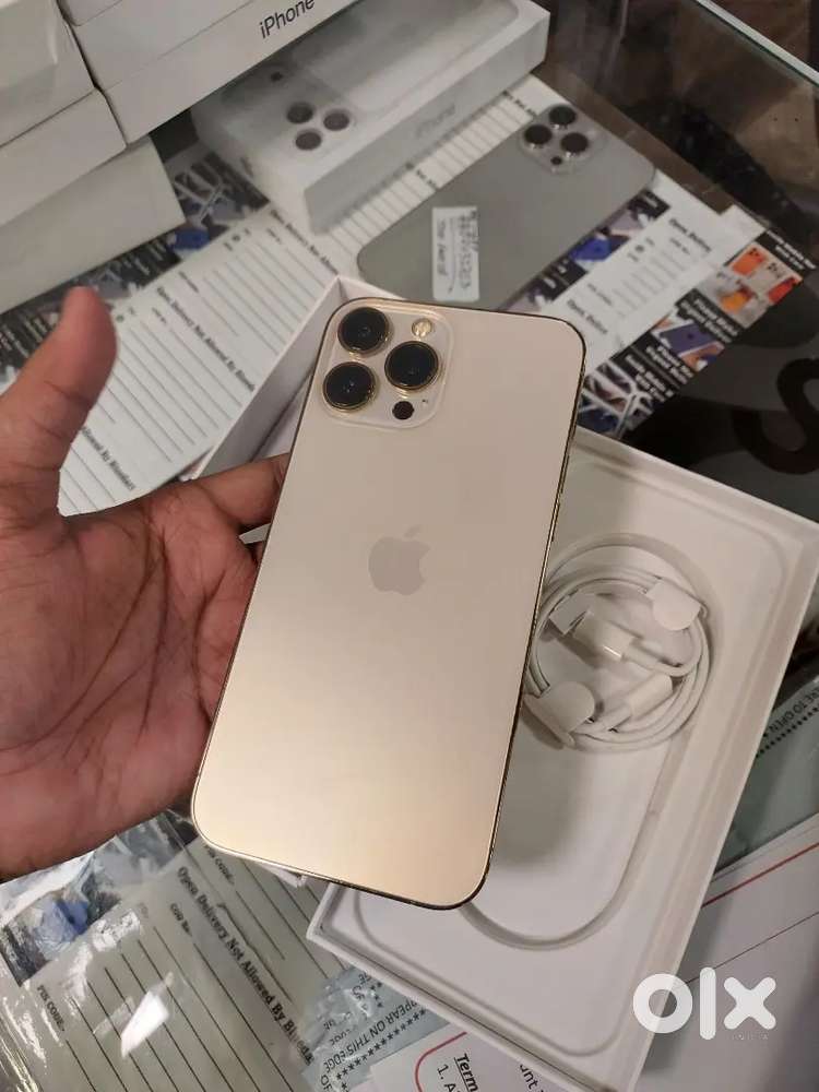 Iphone 13 pro max GOLD  colour 256gb 89% battery health