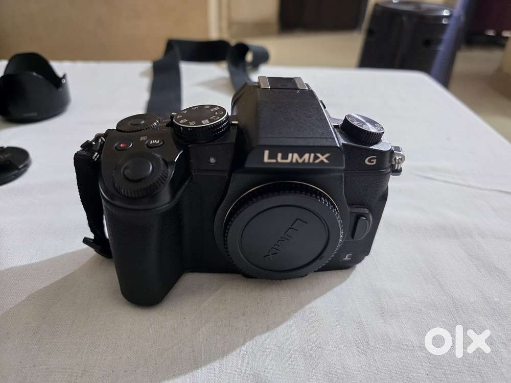 Lumix g85 camera
