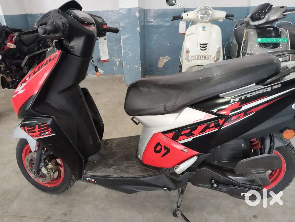 Tvs ntorq 125,2022 model kms only 22000