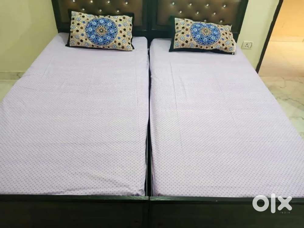 NO BROKERAGE! Neat & Clean Boys PGs with meals & amenities in Noida!