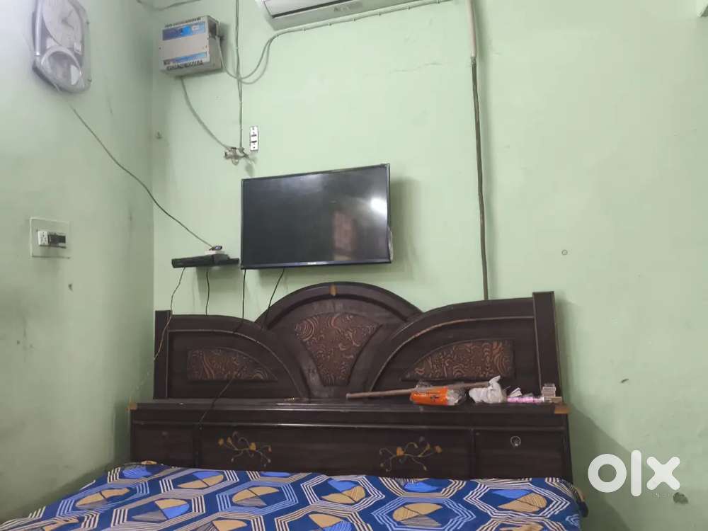 Dabal bed box wala h