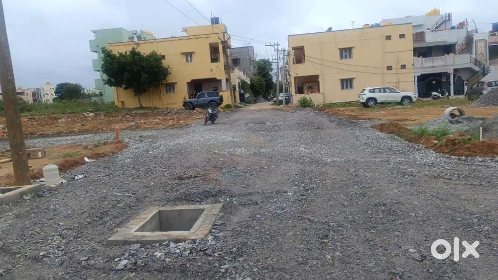 Plots nr hosur railway station