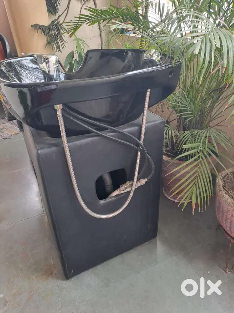 Shampoo station