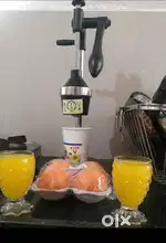 Hand press Mosambi juice Machine
