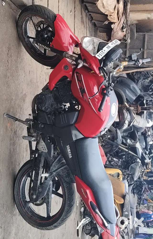 Yamaha FZ 5 bslll good condition