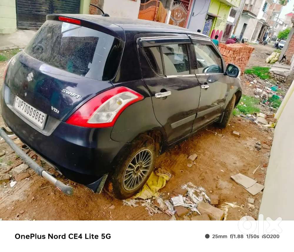 Maruti Suzuki Swift 2017 Diesel 65000 Km Driven