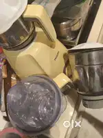 Philips Mixer Grinder – 750W, Excellent Condition!