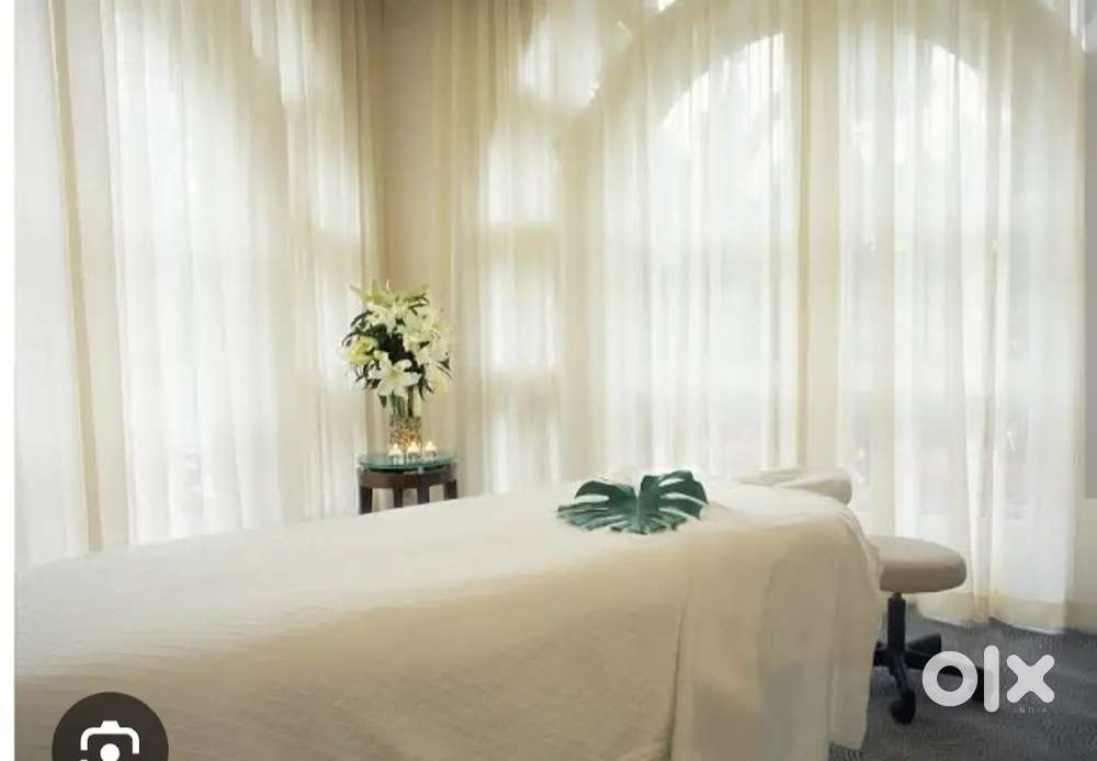 Good news beutey spa females therapy Jobs available