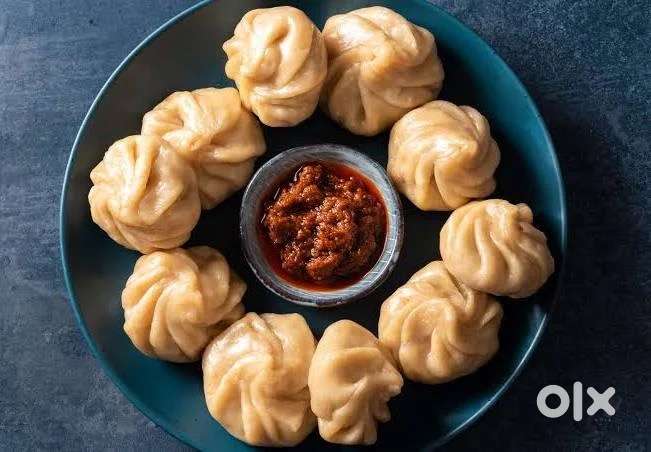 Momo,s cook