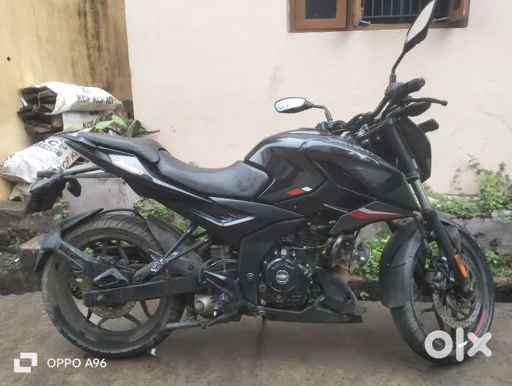 Pulsar N160 in good condition
