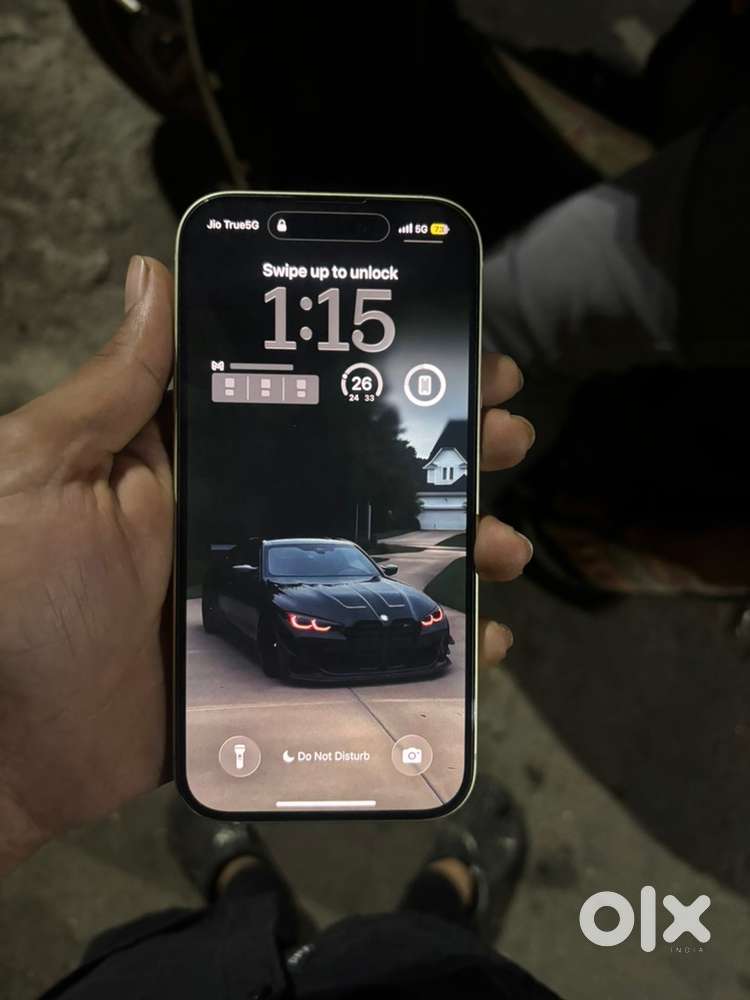 I phone 15 mint condition non-repair 0 dent