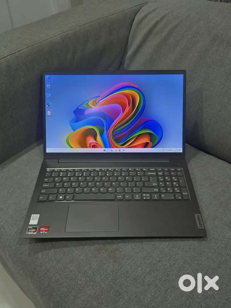 Lenovo laptop v15 Ryzen 5 with Graphics